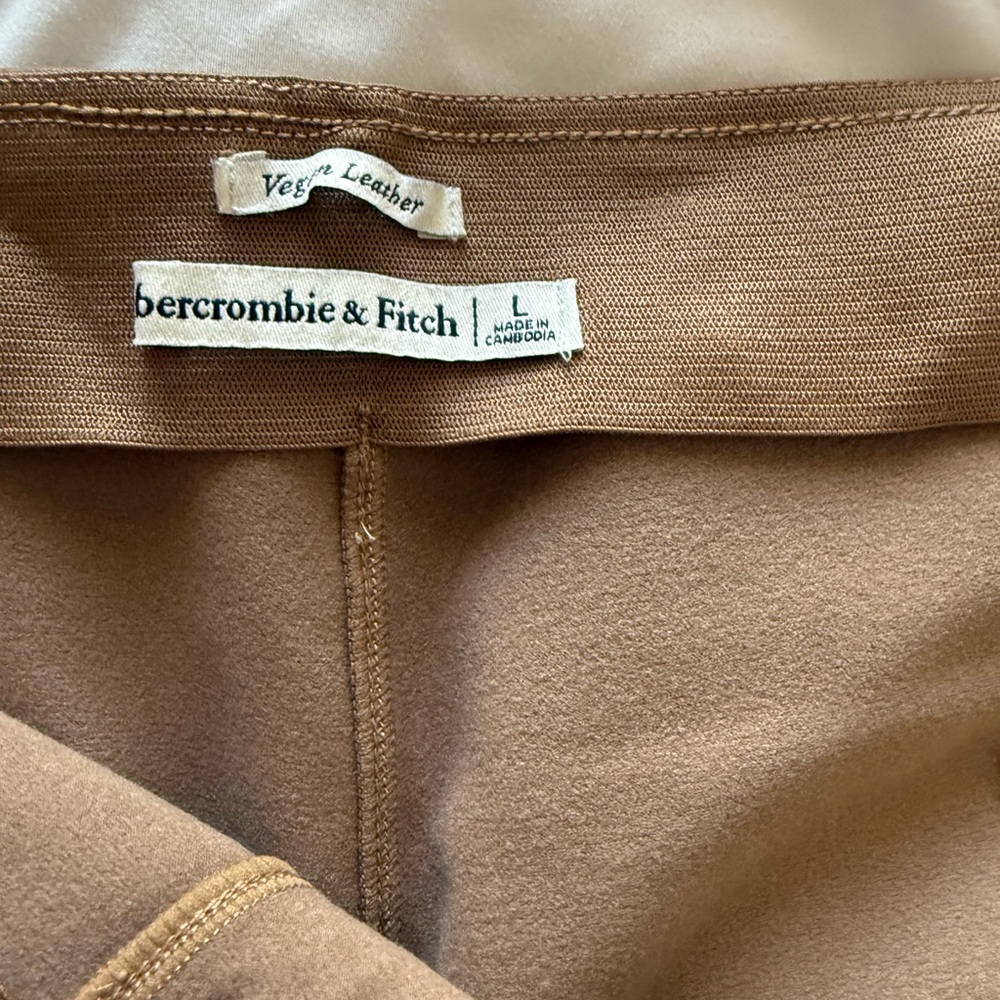 Abercrombie & Fitch Curve Love Vegan Leather Leggings